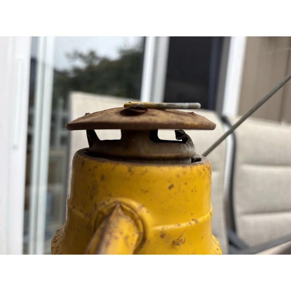 Antique Deitz No. 100 MLPS Kerosene Lantern Stolen from New York Red Globe‎